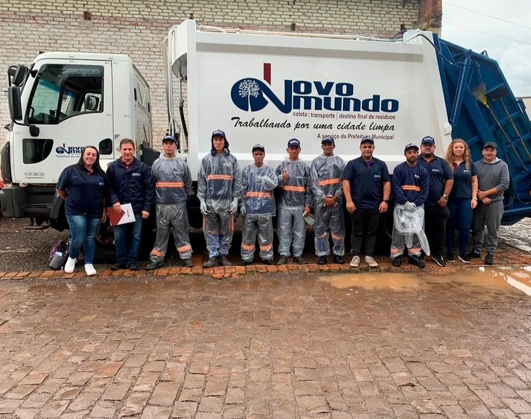 CONHEÇA A NOVA EQUIPE QUE REALIZARÁ A COLETA DE LIXO EM SÃO MARCOS♻️
